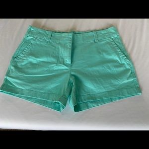 Vineyard vine 3.5 inch shorts